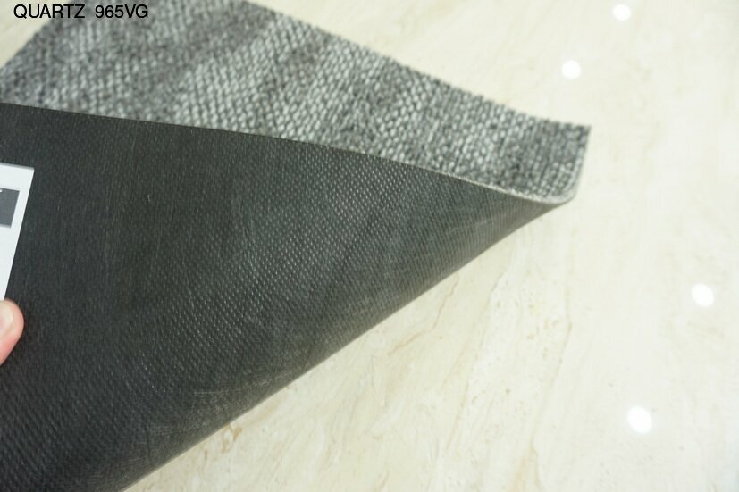 quartz_965vg